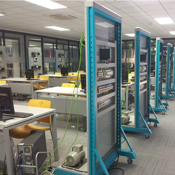 plc實(shí)驗(yàn)接線的注意事項(xiàng)是什么(圖1) plc實(shí)驗(yàn)接線的注意事項(xiàng)是什么(圖1)