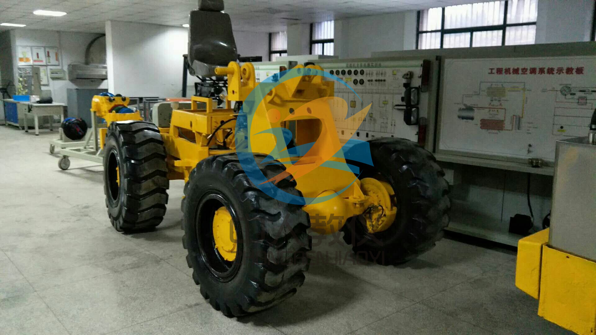 槽輪機(jī)構(gòu)的實(shí)際應(yīng)用實(shí)例圖解大全,調(diào)節(jié)機(jī)器周期性速度波動(dòng)的方法(圖3) 槽輪機(jī)構(gòu)的實(shí)際應(yīng)用實(shí)例圖解大全,調(diào)節(jié)機(jī)器周期性速度波動(dòng)的方法(圖3)